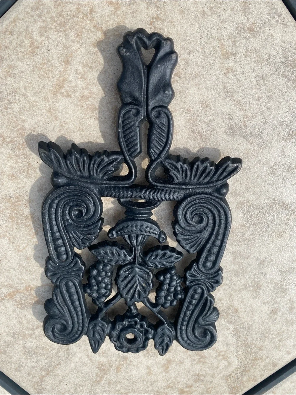Vintage Wilton Black Cast Iron 4 Peg Countertop Hot Plate Trivet or Wall Art